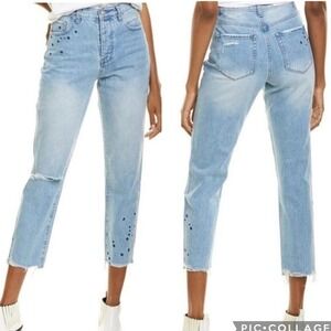Neon Blonde NWT Size 25 Blue Siren Jeans High Rise Distressed Raw Hem Embroidery